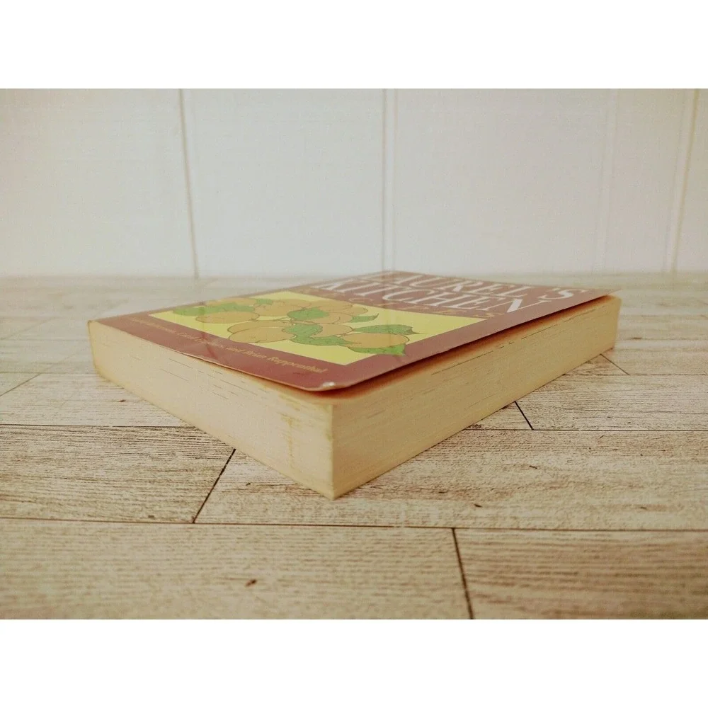 Laurel's Kitchen Recipes by Robertson Softcover Cookbook 1993